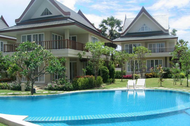 Baan Talay Samran 4 Bedrooms Villa With Beach And 3 Pools Cha-Am Exterior foto